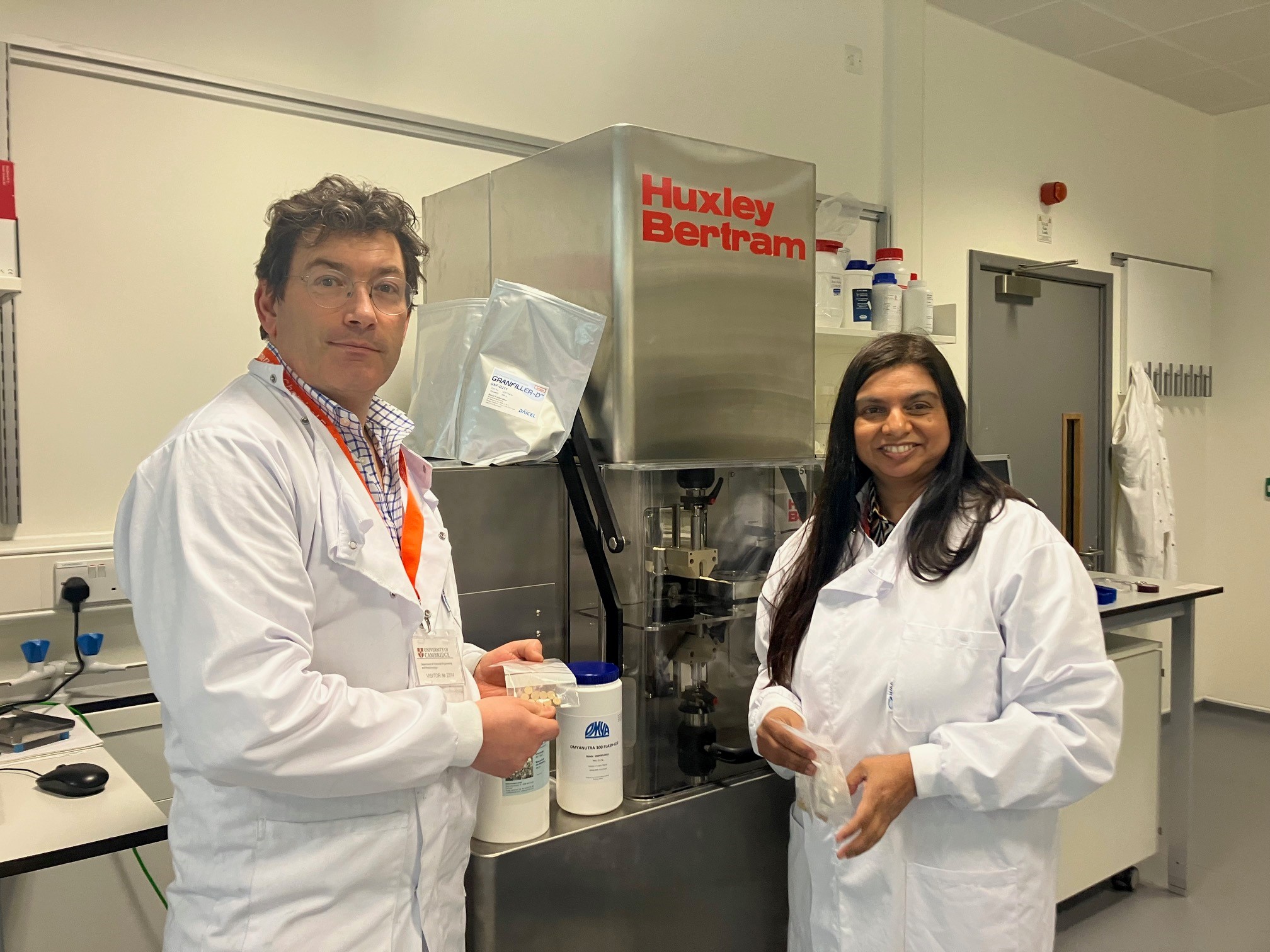 Huxley Bertram and Chemlink Visit to Terahertz Application Group, Department of Chemical Engineering and Biotechnology, University of Cambridge
